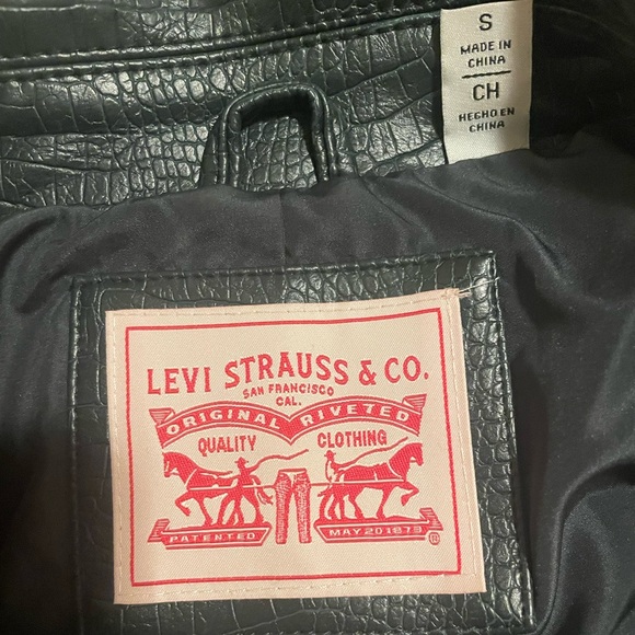 Levi’s Faux Leather Moto Jacket - Picture 7 of 9